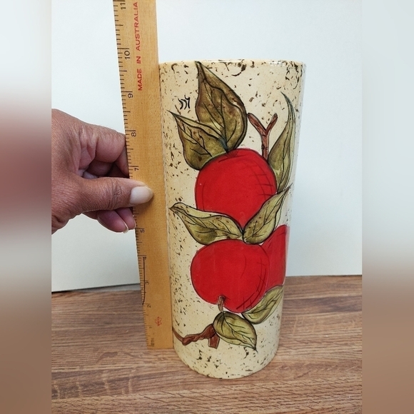 Vintage* Red Apples Ceramic Cylinder Vase - Picture 9 of 9